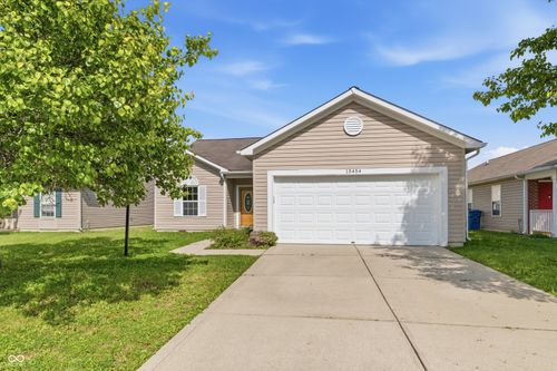15454 Dusty Trl, Noblesville, IN, 46060-7238 | Card Image