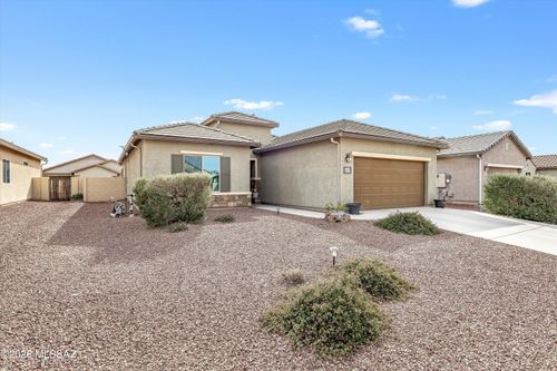 21599 E Volunteer Dr, Red Rock, AZ, 85145-6056 | Card Image