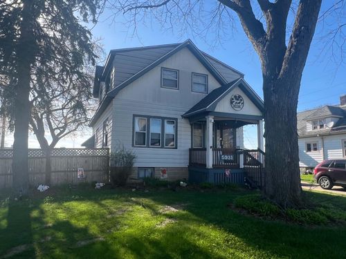 5931 N 84th St, Milwaukee, WI, 53225-2006 | Card Image