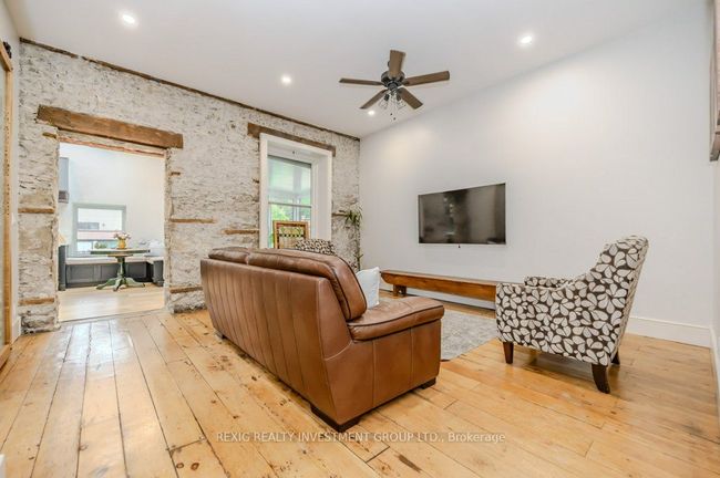 73 Northumberland St, House other with 2 bedrooms, 1 bathrooms and 4 parking in Guelph ON | Image 12