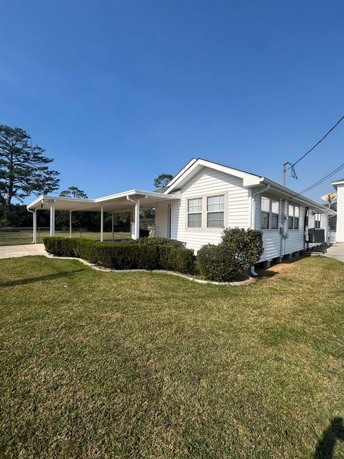 1221 Honduras St, Houma, LA, 70360-5749 | Card Image