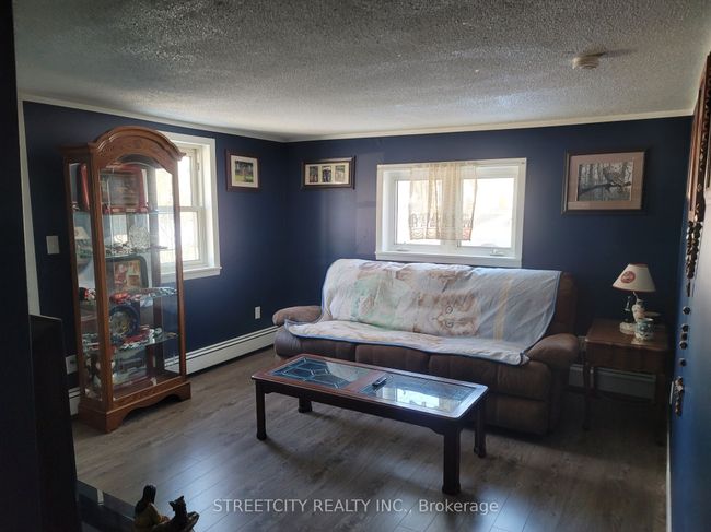 156 Maple St, House other with 2 bedrooms, 1 bathrooms and 4 parking in West Elgin ON | Image 11