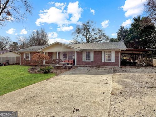 1639 Whiting Dr, Gainesville, GA, 30504-4717 | Card Image