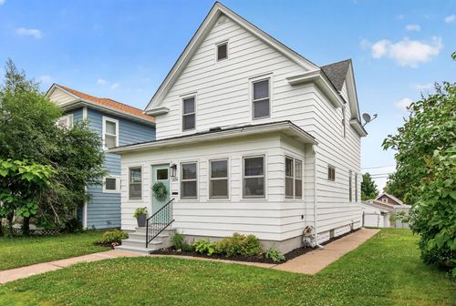 1074 Galtier St, Saint Paul, MN, 55117-5105 | Card Image