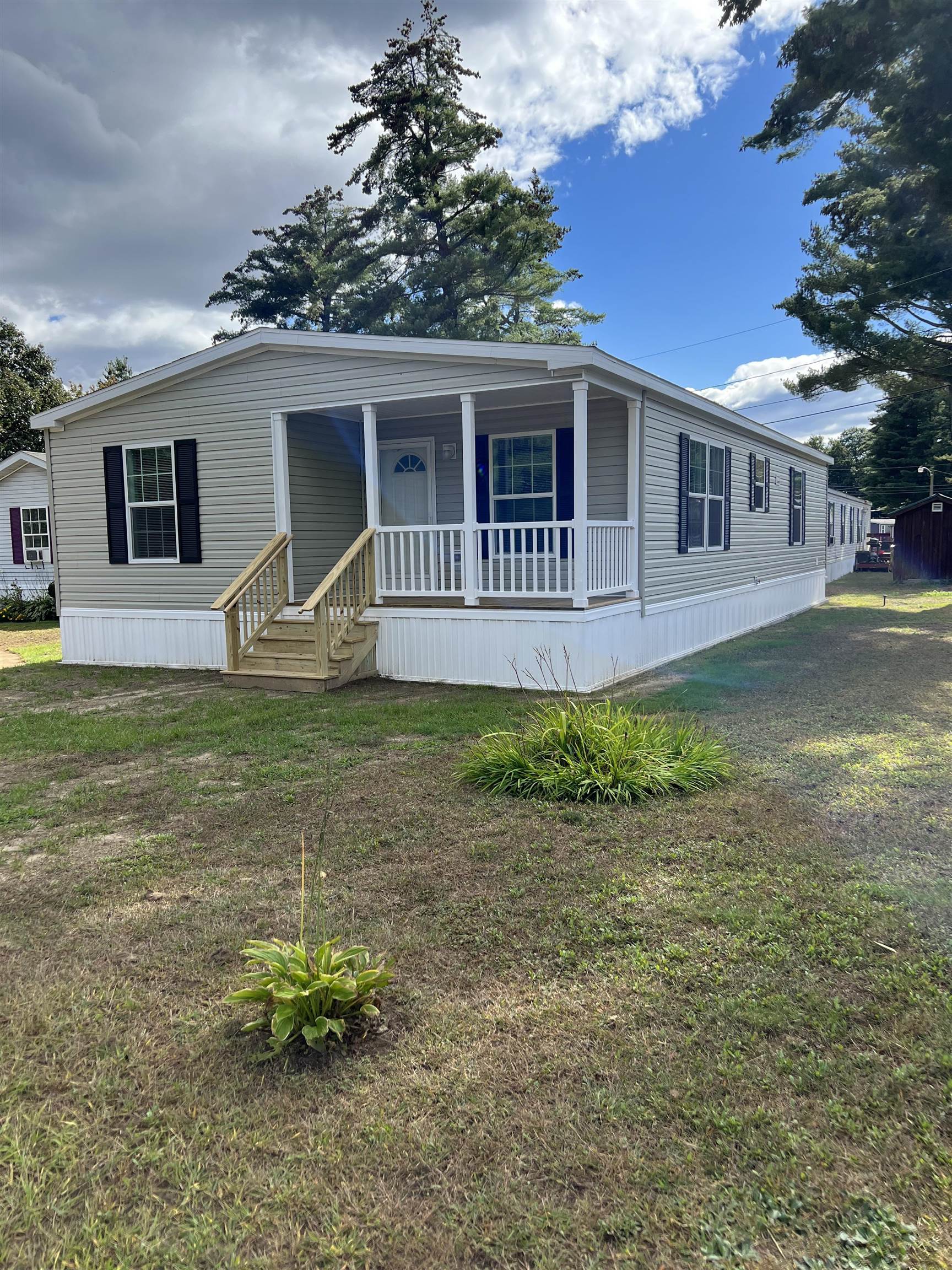 Pine St, Hinsdale, NH 03451