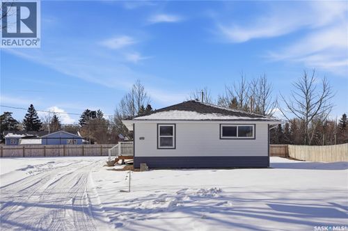 670 Cory St, Asquith, SK, S0K | Card Image