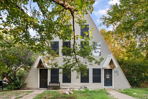 3128 Emhouse Rd, Corsicana, TX, 75110-1304 | Card Image