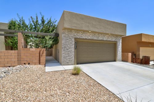 3237 Oakmount Dr Se, Rio Rancho, NM, 87124-2165 | Card Image