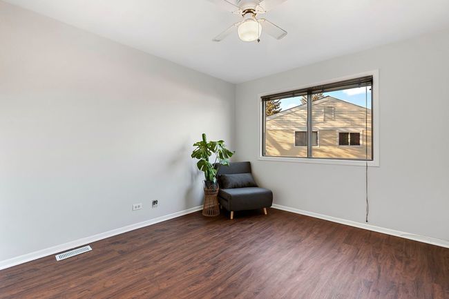 125C - 878 Cambridge Pl, Home with 2 bedrooms, 2 bathrooms and 1 parking in Wheeling IL | Image 12