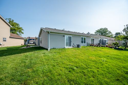 1846 Shetland Rd, Naperville, IL, 60565-1784 | Card Image
