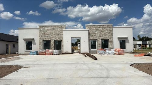 2009 Selena St, Mission, TX, 78572 | Card Image