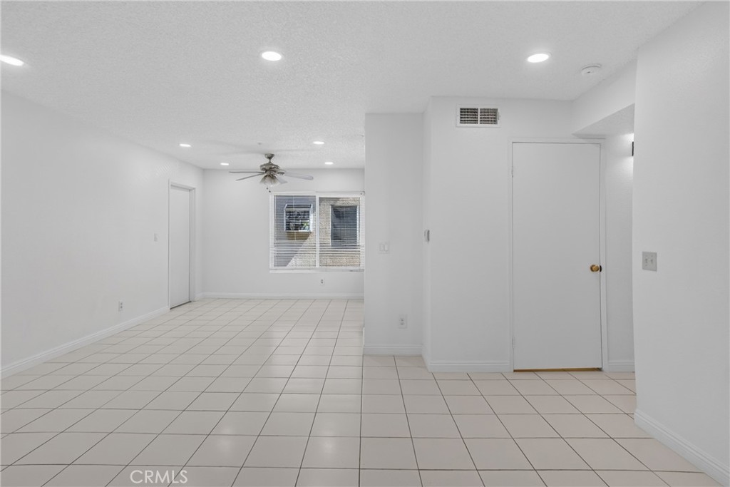 Residential in North Hills 3