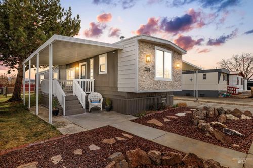 2688 N Pilgrim Ln, Boise, ID, 83704-9417 | Card Image