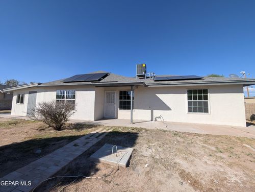 12737 Quijano, San Elizario, TX, 79849-7537 | Card Image