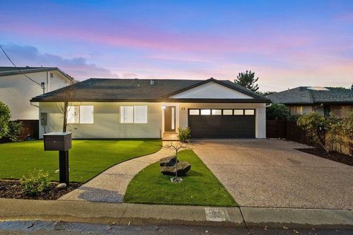 23 Treetop Ln, San Mateo, CA, 94402-3233 | Card Image