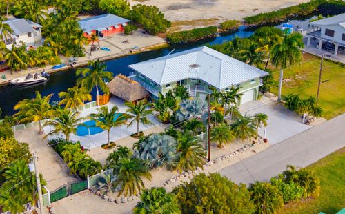 30463 Hawk Ln, Big Pine Key, FL, 33043-5111 | Card Image