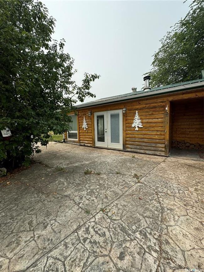 french doors face East | Image 24