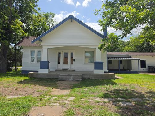 101 N N Hackberry, Moulton, TX, 77975 | Card Image