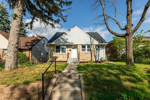 4253 6th St Ne, Columbia Heights, MN, 55421-2828 | Card Image