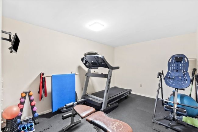 17 Friar Rd, House other with 4 bedrooms, 2 bathrooms and null parking in Morris Plains NJ | Image 36