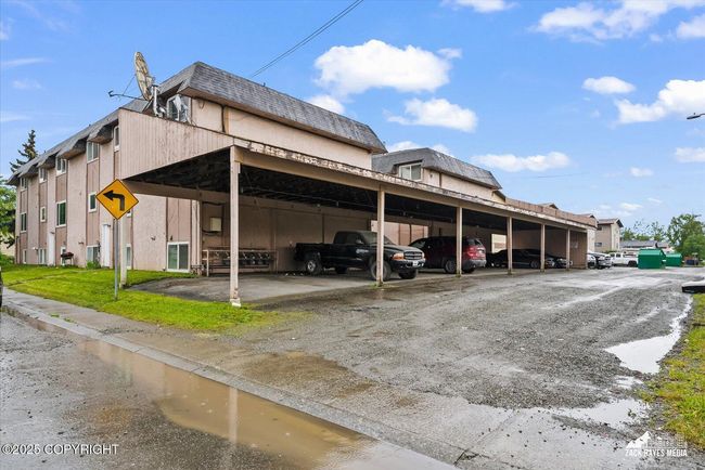 Carport | Image 25