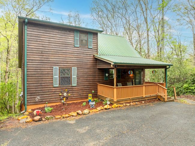 138 Autumn Ln, Home with 4 bedrooms, 3 bathrooms and null parking in Blairsville GA | Image 5