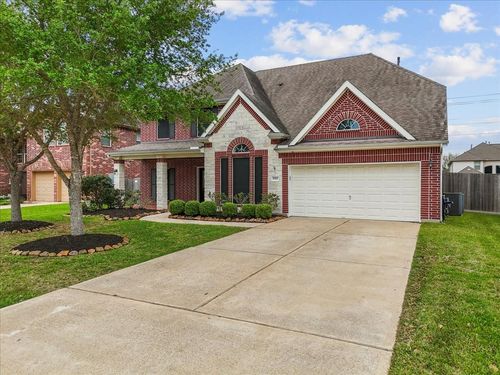 4322 Evergreen Drive, Friendswood, TX, 77546 | Card Image