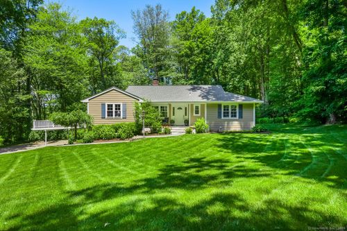 50 Nursery St, Norwalk, CT, 06850-1718 | Card Image