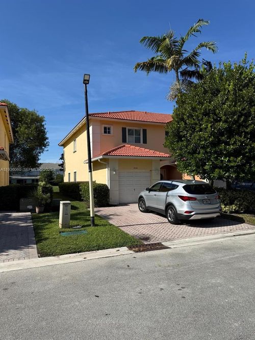 0-8301 Santa Monica Ter, Tamarac, FL, 33321-1110 | Card Image