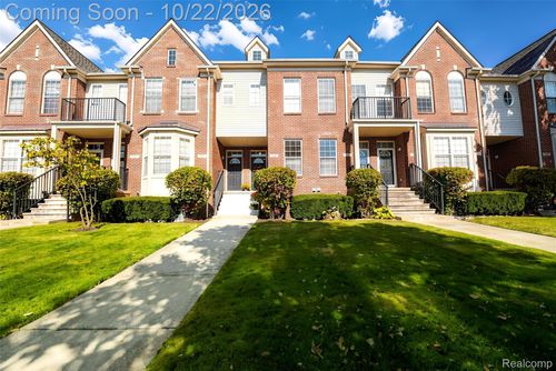 854 Summerfield Dr, Westland, MI, 48185-9662 | Card Image