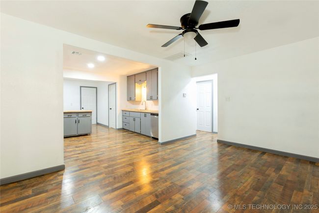 2020 N 14 Th St, House other with 3 bedrooms, 2 bathrooms and null parking in McAlester OK | Image 5