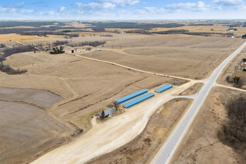 28534 Highway 18, Mc Gregor, IA, 52157-8616 | Card Image