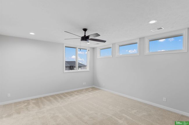 5410 N 196 Th St, House other with 5 bedrooms, 5 bathrooms and 4 parking in Elkhorn NE | Image 33