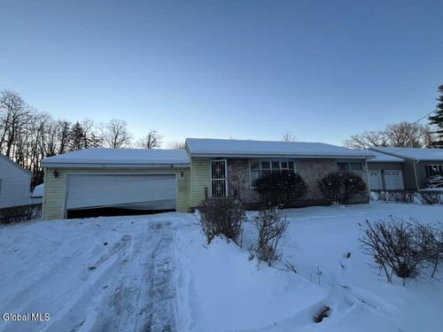 72 Cordell Rd, Schenectady, NY, 12304-4571 | Card Image