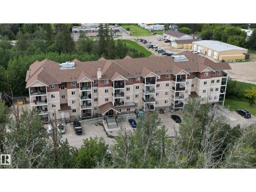 302-4903 47 Ave, Stony Plain, AB, T7Z0C6 | Card Image