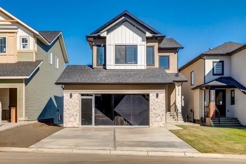 1176 Iron Ridge Avenue, Crossfield, AB, T0M0S0 | Card Image