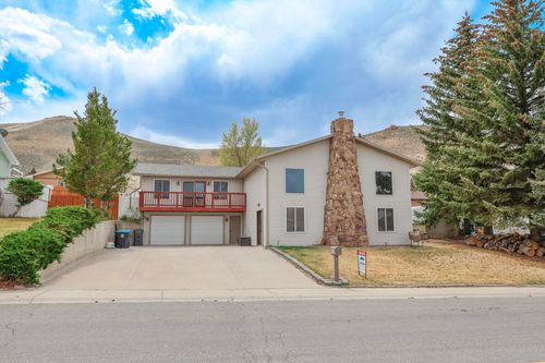 2280 W Teton Blvd, Green River, WY, 82935-6042 | Card Image