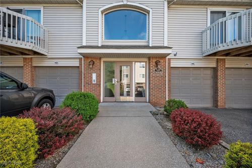 unit-h-1444 Buckingham Gate Blvd, Cuyahoga Falls, OH, 44221-5514 | Card Image