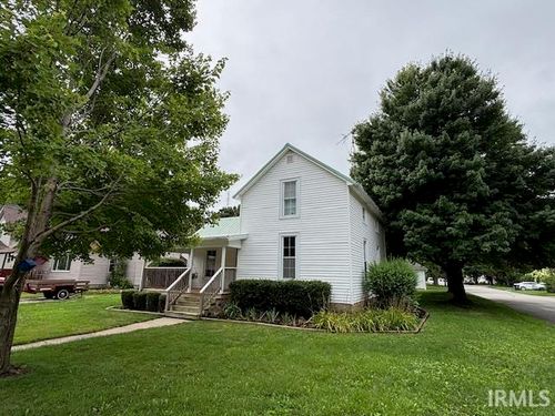 600 E 4th St, Fowler, IN, 47944-1348 | Card Image