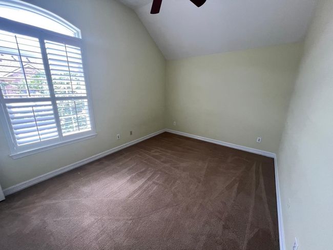 1155 Enclave Sq E, Townhouse with 4 bedrooms, 3 bathrooms and 2 parking in Houston TX | Image 23