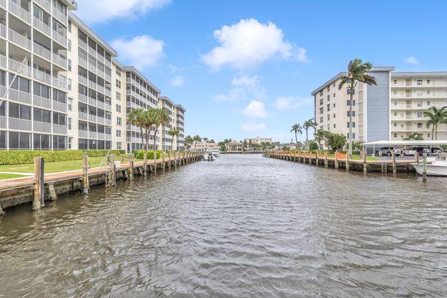 APT-1501 - 1 Harbourside Dr, Condo with 3 bedrooms, 2 bathrooms and null parking in Delray Beach FL | Image 29