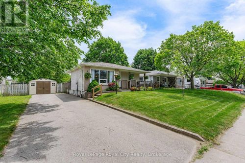 35 Eastview Road, Guelph (Grange Road), ON, N1E6J7 | Card Image