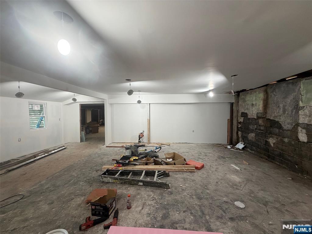 Commercial Lease in Haledon 3