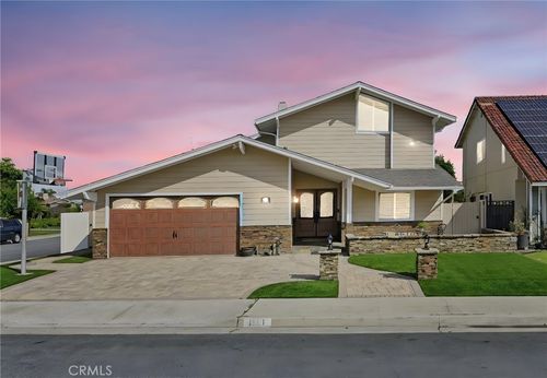 4581 Trafalgar Dr, La Palma, CA, 90623-1942 | Card Image