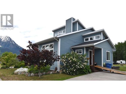 9 Starliter Way, Smithers, BC, V0J2N2 | Card Image