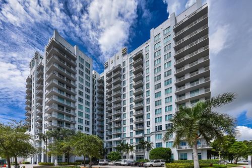 unit-1515-300 S Australian Ave, West Palm Beach, FL, 33401-5103 | Card Image