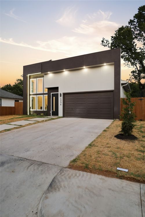 4234 Jamaica Street, Dallas, TX, 75210 | Card Image