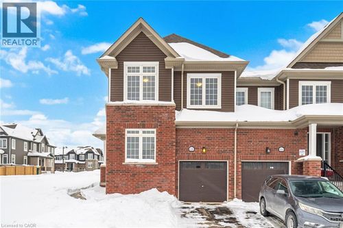 106 Sanders Rd, Erin, ON, N0B1T0 | Card Image