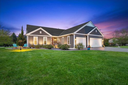 1990 Hummingbird Drive, JACKSON, WI, 53037 | Card Image