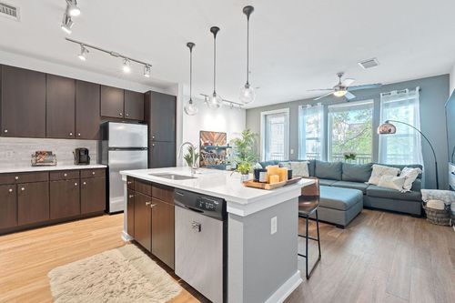 unit-3007-1900 Barton Springs Rd, Austin, TX, 78704-1492 | Card Image